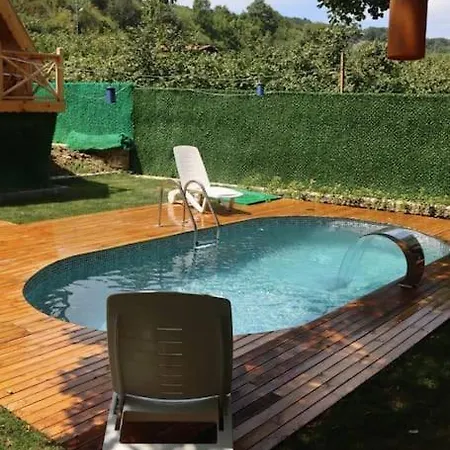 De Essiz Bungalov 1+1 Ev أجفا